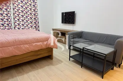 Apartment - Studio - 1 Bathroom for rent in Waters Edge - Yas Island - Abu Dhabi