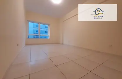 Empty Room image for: Apartment - 3 Bedrooms - 3 Bathrooms for rent in Cornich Al Khalidiya - Al Khalidiya - Abu Dhabi, Image 1
