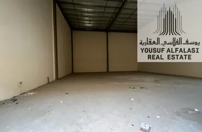 مستودع - استوديو - 1 حمام للايجار في أم الثعوب - أم القيوين