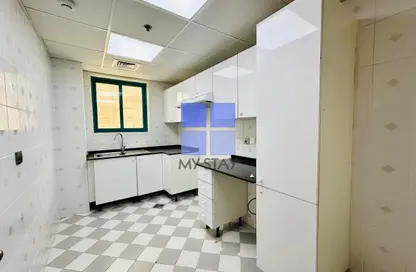 Apartment - 1 Bedroom - 2 Bathrooms for rent in Saeed Tower 1 - Saeed Towers - Sheikh Zayed Road - Dubai