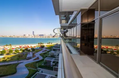 Apartment - 2 Bedrooms - 4 Bathrooms for rent in The 8 - The Crescent - Palm Jumeirah - Dubai