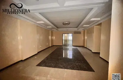 Apartment - 3 Bedrooms - 3 Bathrooms for rent in Al Rashidiya 3 - Al Rashidiya - Ajman