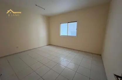 شقة - 2 غرف نوم - 2 حمامات للايجار في بناية أبو شغارة - أبو شغارة - الشارقة