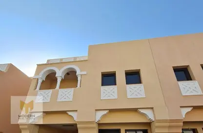 تاون هاوس - 2 غرف نوم - 3 حمامات للايجار في المنطقة 8 - قرية هيدرا - أبوظبي
