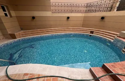Villa - 6 Bedrooms - 7+ Bathrooms for rent in Al Nahyan - Abu Dhabi
