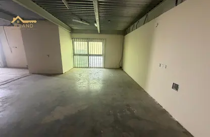 مستودع - استوديو - 1 حمام للايجار في 18 المنطقة الصناعية رقم - المنطقة الصناعية بالشارقة - الشارقة مستودع - استوديو - 1 حمام للايجار في 18 المنطقة الصناعية رقم - المنطقة الصناعية بالشارقة - الشارقة