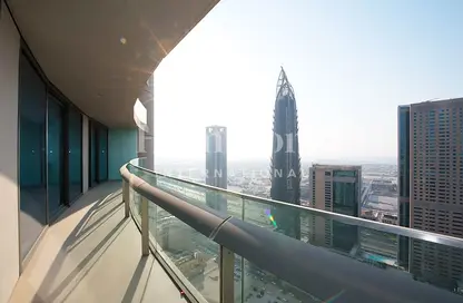 صورة لـ شرفة شقة - 2 غرف نوم - 3 حمامات للبيع في برج فيستا - برج فيستا - دبي وسط المدينة - دبي ، صورة رقم 1