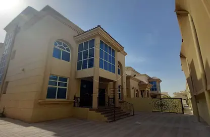 Villa - 5 Bedrooms - 5 Bathrooms for rent in Mohamed Bin Zayed City - Abu Dhabi