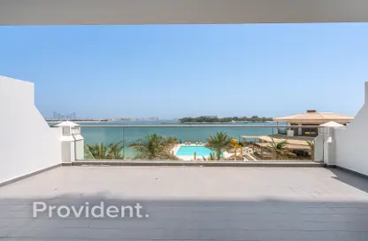 Apartment - 1 Bedroom - 2 Bathrooms for rent in Azure Residences - Palm Jumeirah - Dubai