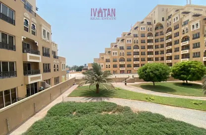 شقة - غرفة نوم - 2 حمامات للايجار في ياقوت - باب البحر - جزيرة المرجان - رأس الخيمة