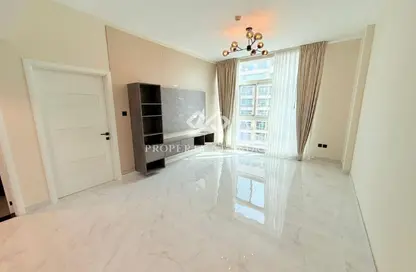 Apartment - 1 Bedroom - 2 Bathrooms for rent in Royal Residence 2 - Royal Residence - Dubai Sports City - Dubai