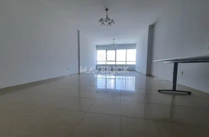 Empty Room image for: Apartment - 2 Bedrooms - 2 Bathrooms for rent in Hend Tower - Al Taawun Street - Al Taawun - Sharjah, Image 1