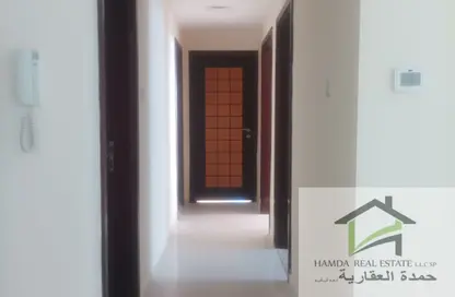 شقة - 2 غرف نوم - 2 حمامات للايجار في مدينة القاسمية - الشارقة