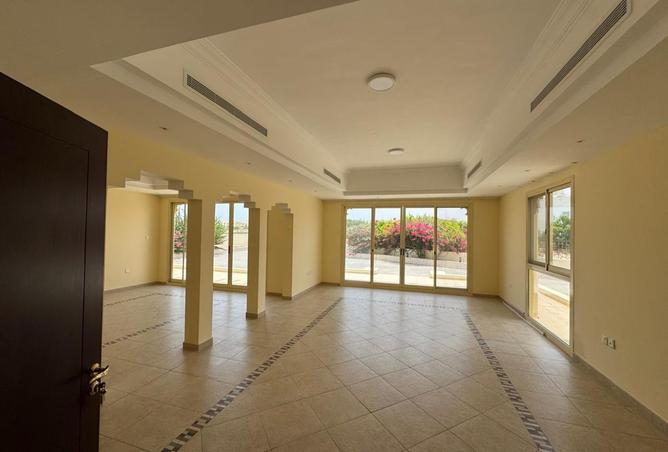 15389127 - Property Image 3
