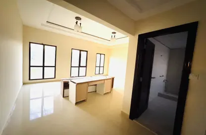 Villa - 3 Bedrooms - 5 Bathrooms for rent in Al Nouf 4 - Al Nouf - Sharjah