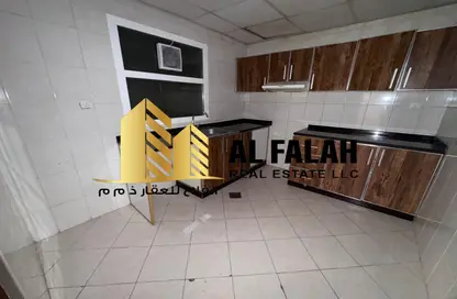 شقة - 2 غرف نوم - 2 حمامات للايجار في شارع التعاون الجديد - التعاون - الشارقة