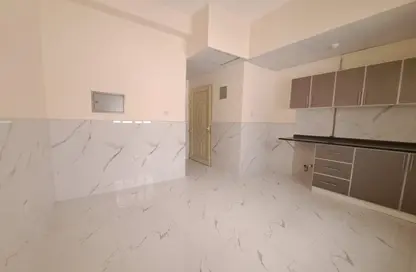 Apartment - Studio - 1 Bathroom for rent in Fire Station Road - Muwaileh - Sharjah