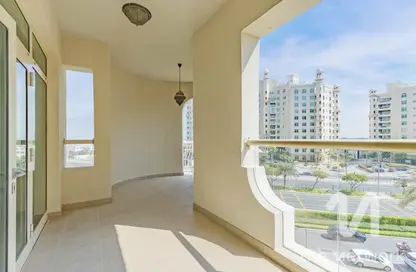 Apartment - 3 Bedrooms - 4 Bathrooms for sale in Al Tamr - Shoreline Apartments - Palm Jumeirah - Dubai