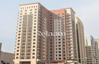 Apartment - 3 Bedrooms - 3 Bathrooms for rent in Al Danah - Abu Dhabi