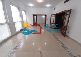 Apartment - 3 bedrooms - 3 bathrooms for rent in Silver Tower - Corniche Road - Abu Dhabi