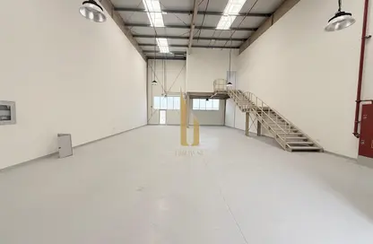 Warehouse - Studio - 1 Bathroom for rent in Jebel Ali Industrial 1 - Jebel Ali Industrial - Jebel Ali - Dubai