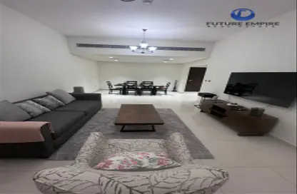 Apartment - 2 Bedrooms - 3 Bathrooms for rent in Emerald Jadaf Metro - Al Jaddaf - Dubai