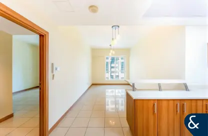 شقة - غرفة نوم - 2 حمامات للبيع في برج سولافا - دبي مارينا - دبي شقة - غرفة نوم - 2 حمامات للبيع في برج سولافا - دبي مارينا - دبي