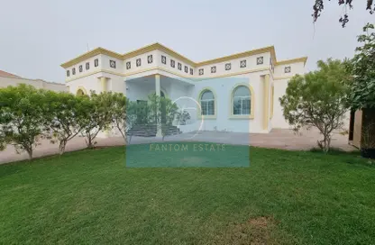 Villa - 4 Bedrooms - 6 Bathrooms for rent in Al Barsha 3 - Al Barsha - Dubai