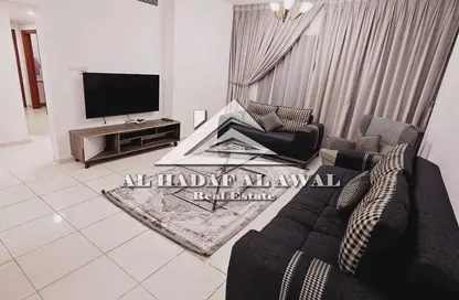 شقة - 2 غرف نوم - 2 حمامات للايجار في الخان - الشارقة