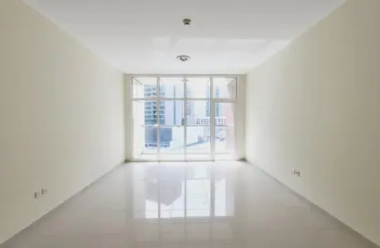 Apartment - 2 Bedrooms - 3 Bathrooms for rent in Majestic Tower - Al Abraj street - Business Bay - Dubai