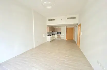 Apartment - 1 Bedroom - 2 Bathrooms for rent in Oxford Residence - Jumeirah Village Circle - Dubai