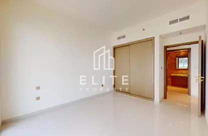 Apartment - 1 Bedroom - 1 Bathroom for sale in Grand Bleu Tower 1 - EMAAR Beachfront - Dubai Harbour - Dubai