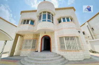 Outdoor House image for: Villa - 5 Bedrooms - 7 Bathrooms for rent in Al Falaj - Al Riqqa - Sharjah, Image 1