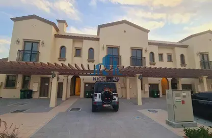 Townhouse - 3 Bedrooms - 4 Bathrooms for rent in Bloom Living - Zayed City (Khalifa City C) - Khalifa City - Abu Dhabi