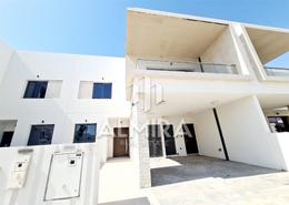 Outdoor Building image for: Townhouse - 3 bedrooms - 3 bathrooms for sale in The Cedars - Yas Acres - Yas Island - Abu Dhabi, Image 1