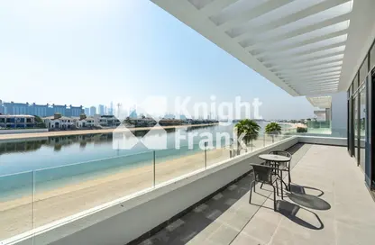 Villa - 5 Bedrooms - 6 Bathrooms for sale in Garden Homes Frond N - Garden Homes - Palm Jumeirah - Dubai