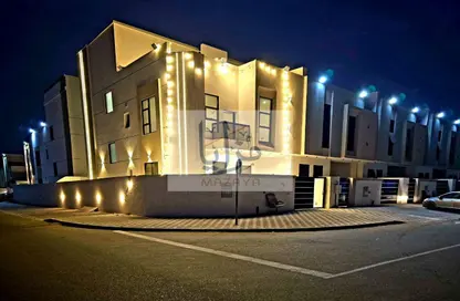 Villa - 4 Bedrooms - 6 Bathrooms for sale in Al Yasmeen 1 - Al Yasmeen - Ajman