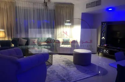 شقة - 2 غرف نوم - 2 حمامات للايجار في شارع التعاون الجديد - التعاون - الشارقة