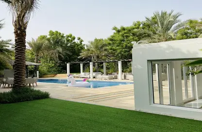 صورة لـ حوض سباحة فيلا - 5 غرف نوم - 5 حمامات للايجار في الساحل - المرابع العربية - دبي ، صورة رقم 1