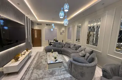 Apartment - 3 Bedrooms - 3 Bathrooms for rent in Oasis Tower - Al Rashidiya 1 - Al Rashidiya - Ajman