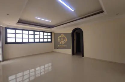 شقة - 1 حمام للايجار في مدينة محمد بن زايد - أبوظبي