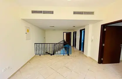 Villa - 3 Bedrooms - 4 Bathrooms for rent in Abu Hail Road - Abu Hail - Deira - Dubai