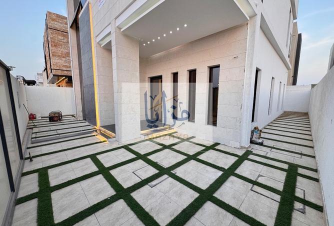 15833995 - Property Image 3