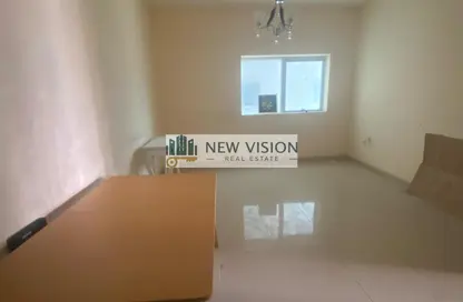 Apartment - 1 Bedroom - 1 Bathroom for rent in Al Khan - Sharjah