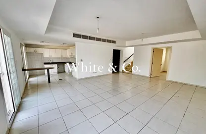Villa - 3 Bedrooms - 3 Bathrooms for rent in Springs 11 - The Springs - Dubai