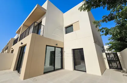 Villa - 3 Bedrooms - 4 Bathrooms for sale in The Magnolias - Yas Acres - Yas Island - Abu Dhabi