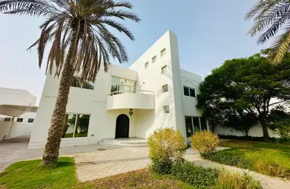 Villa - 4 Bedrooms - 5 Bathrooms for rent in Al Garhoud Villas - Al Garhoud - Dubai