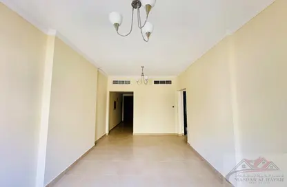 Apartment - 1 Bedroom - 2 Bathrooms for rent in Muwaileh 29 Building - Muwaileh - Sharjah