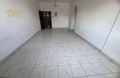 Apartment - 2 Bedrooms - 3 Bathrooms for rent in Al Taawoon Tower 2 - Al Taawoon Towers - Al Khan - Sharjah