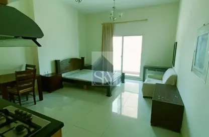 شقة - 1 حمام للايجار في مساكن النخبة رقم 2 - مساكن النخبة الرياضية - مدينة دبي الرياضية - دبي